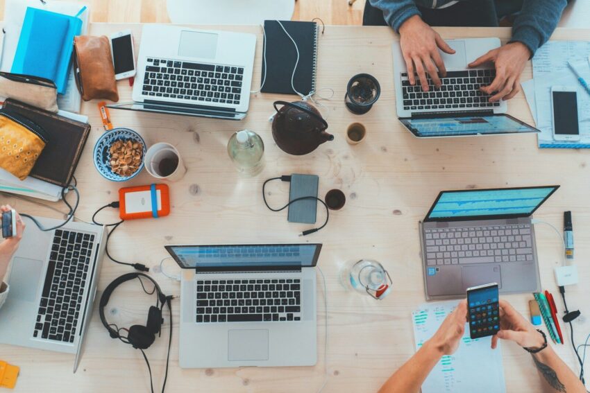 Miért érdemes digitalizálni a vállalkozásodat 2025-ben?